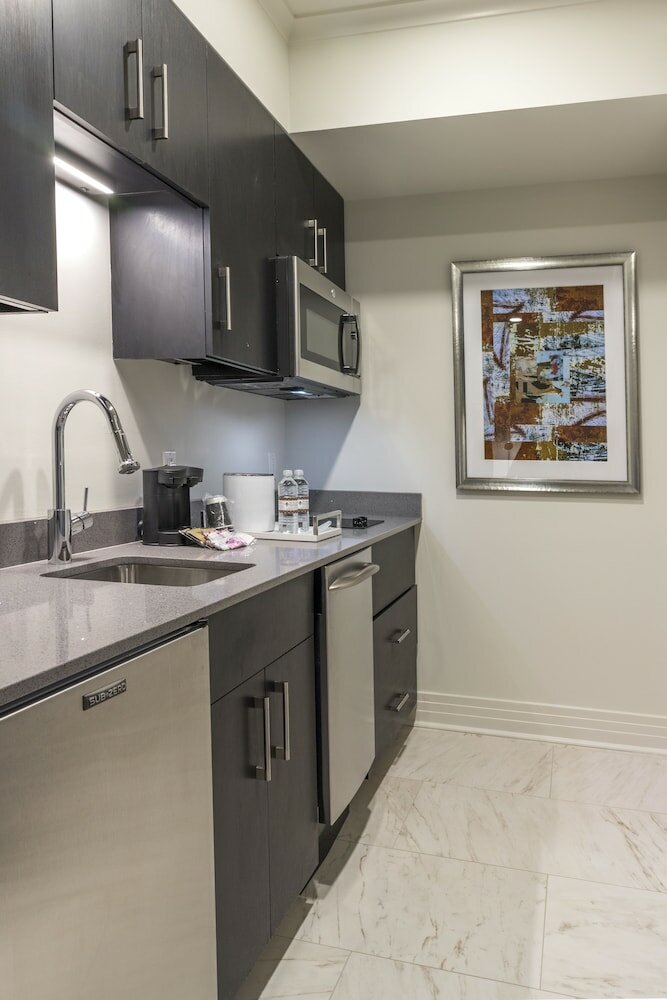 Фото The Jung Hotel and Residences