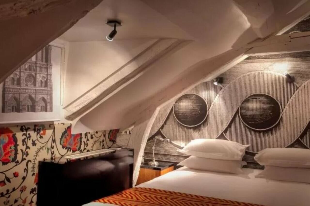 Фото Hotel Notre Dame Saint-Michel