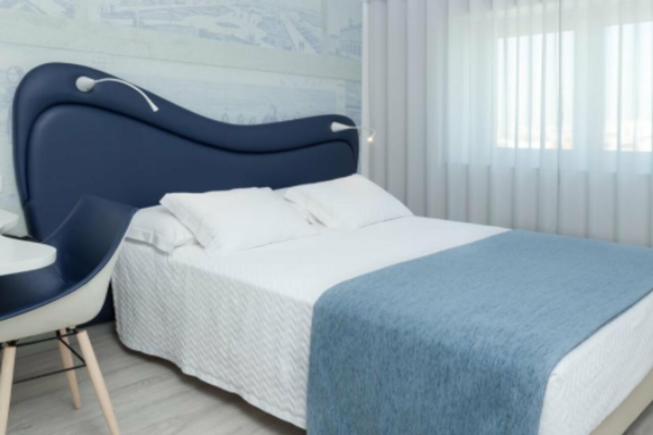 Фото Varzinn Hotel