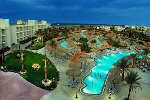 Гостиница Long Beach Resort Hurghada