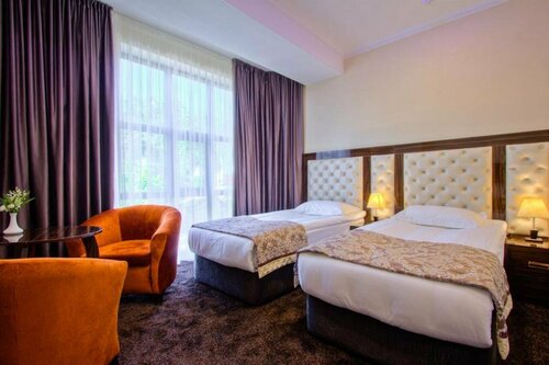 Гостиница Discovery Hotel Bishkek в Бишкеке