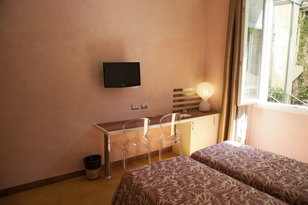 Фото Hotel Aurora