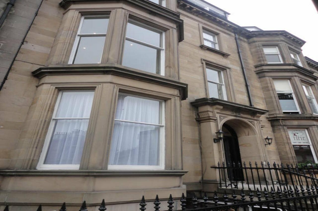 Фото Palmerston Suites