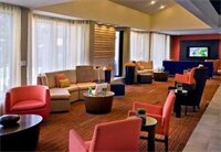 Фото Courtyard by Marriott Newark Liberty International Airport