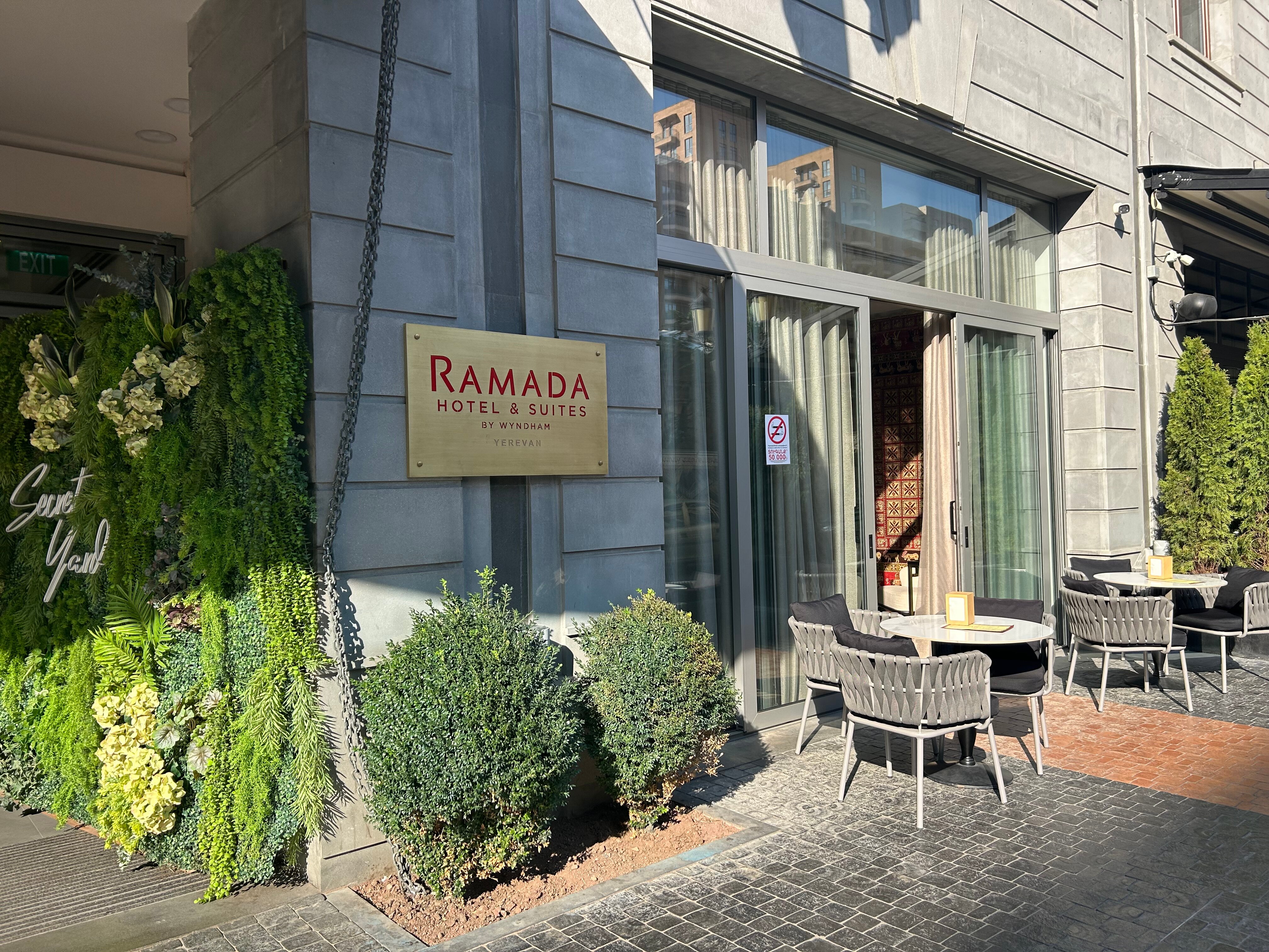 Фото Ramada Hotel & Suites by Wyndham Yerevan