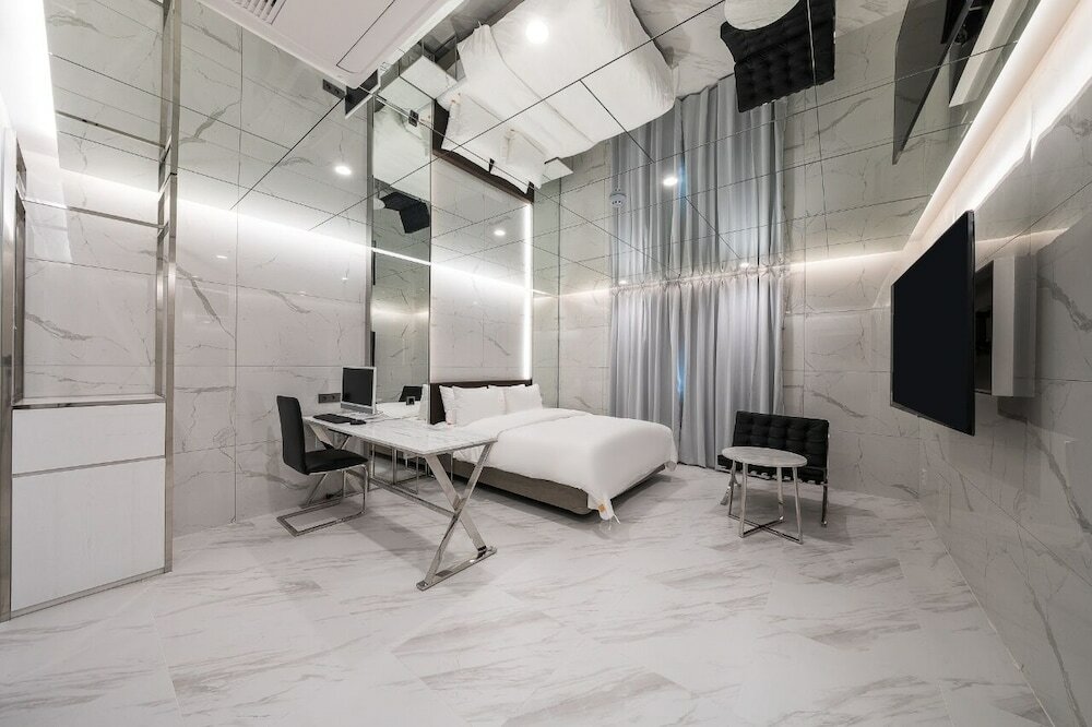 Фото Amourex Hotel