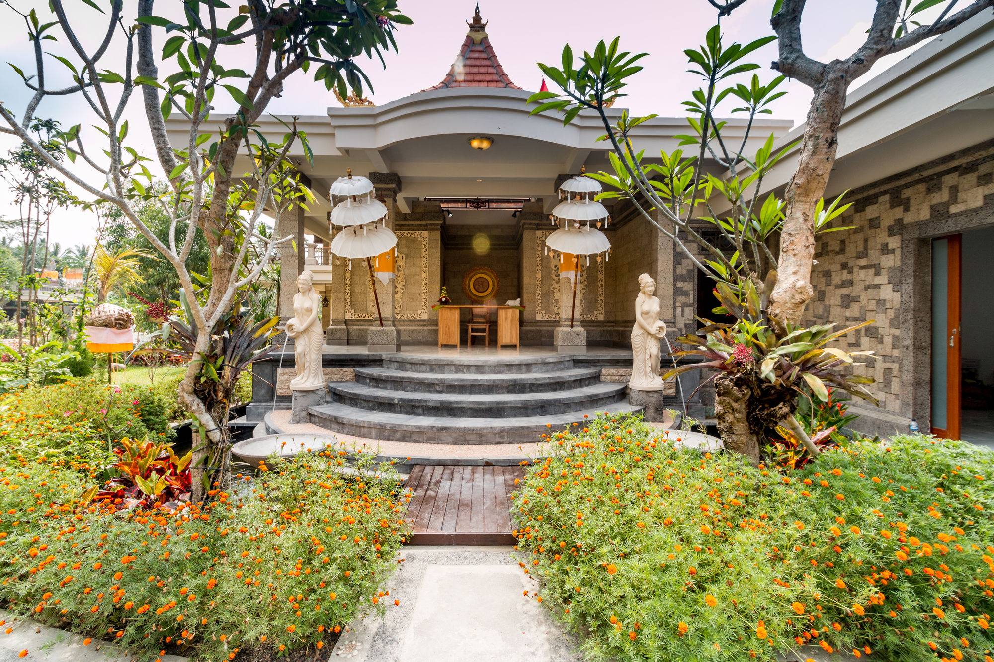 Фото Om Ham Retreat & Resort