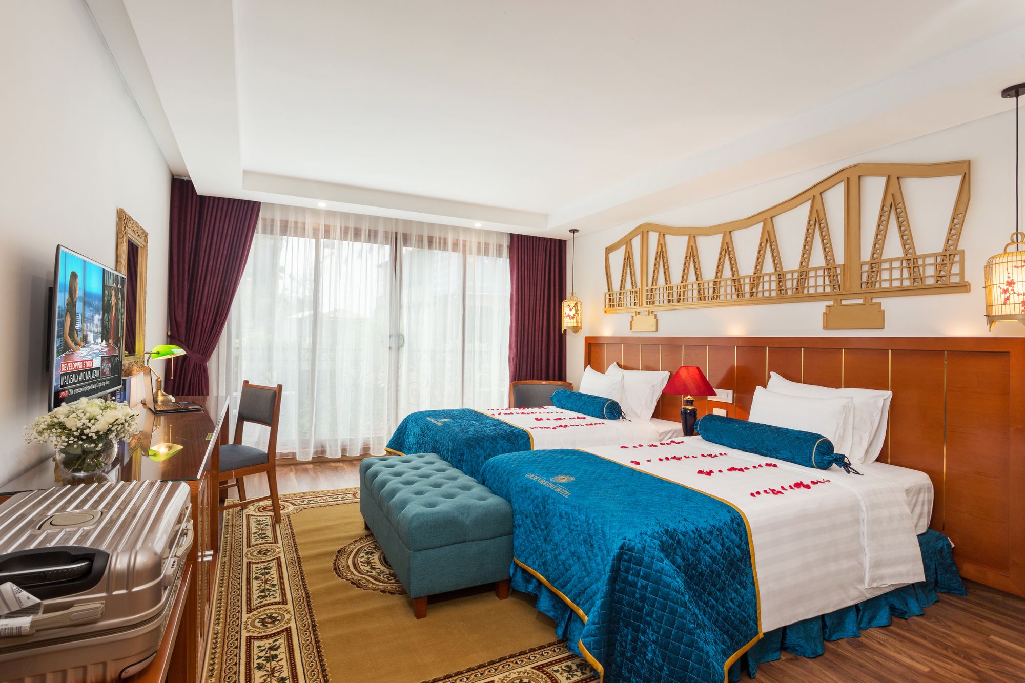 Фото Hanoi Golden Holiday Hotel