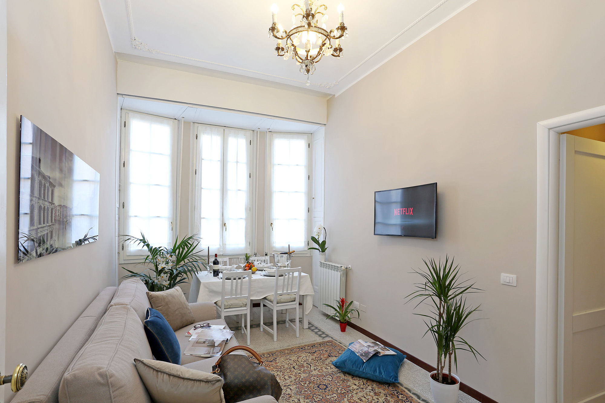 Фото Liberty Rome Suites