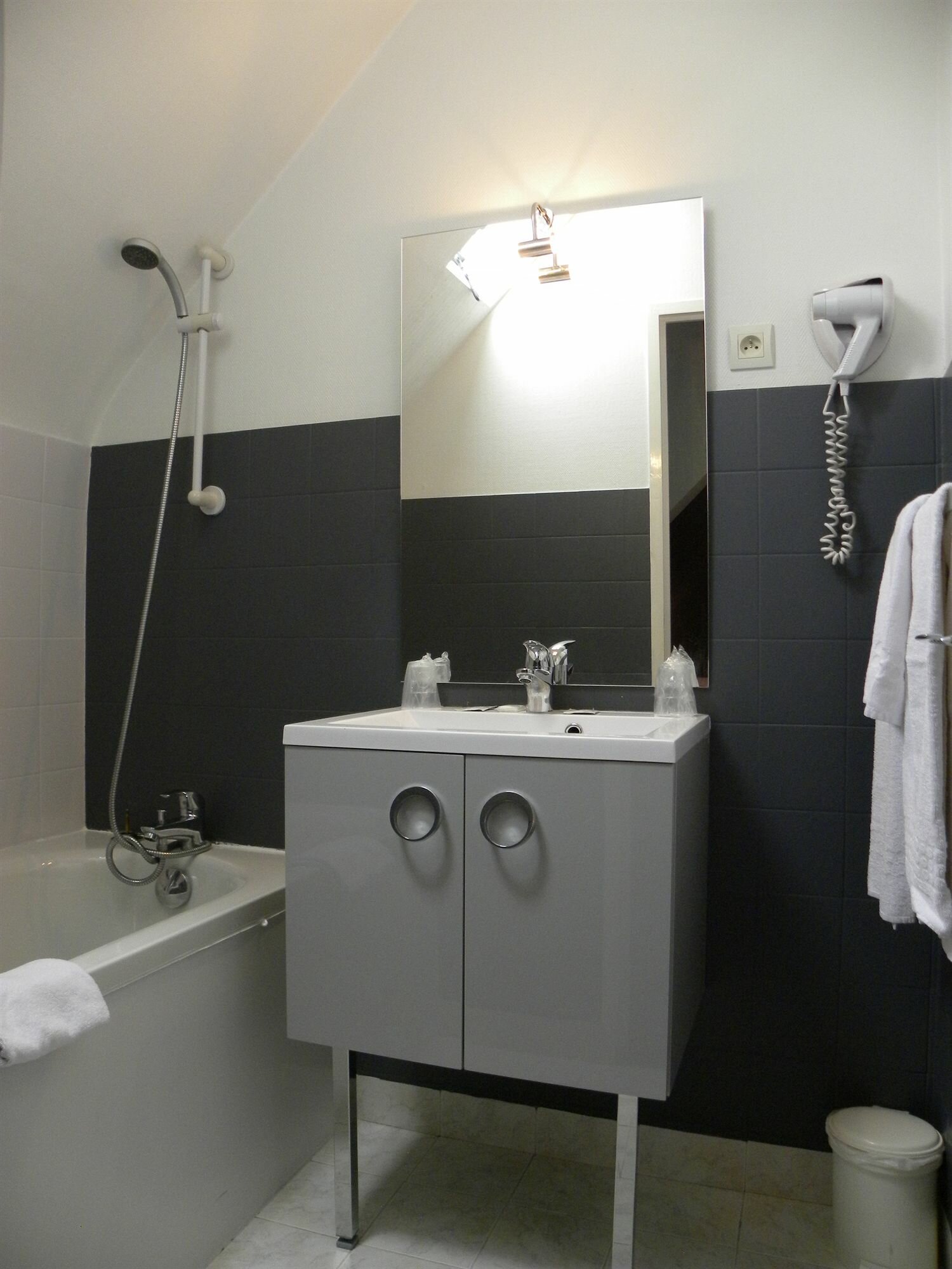 Фото Hotel Mondial