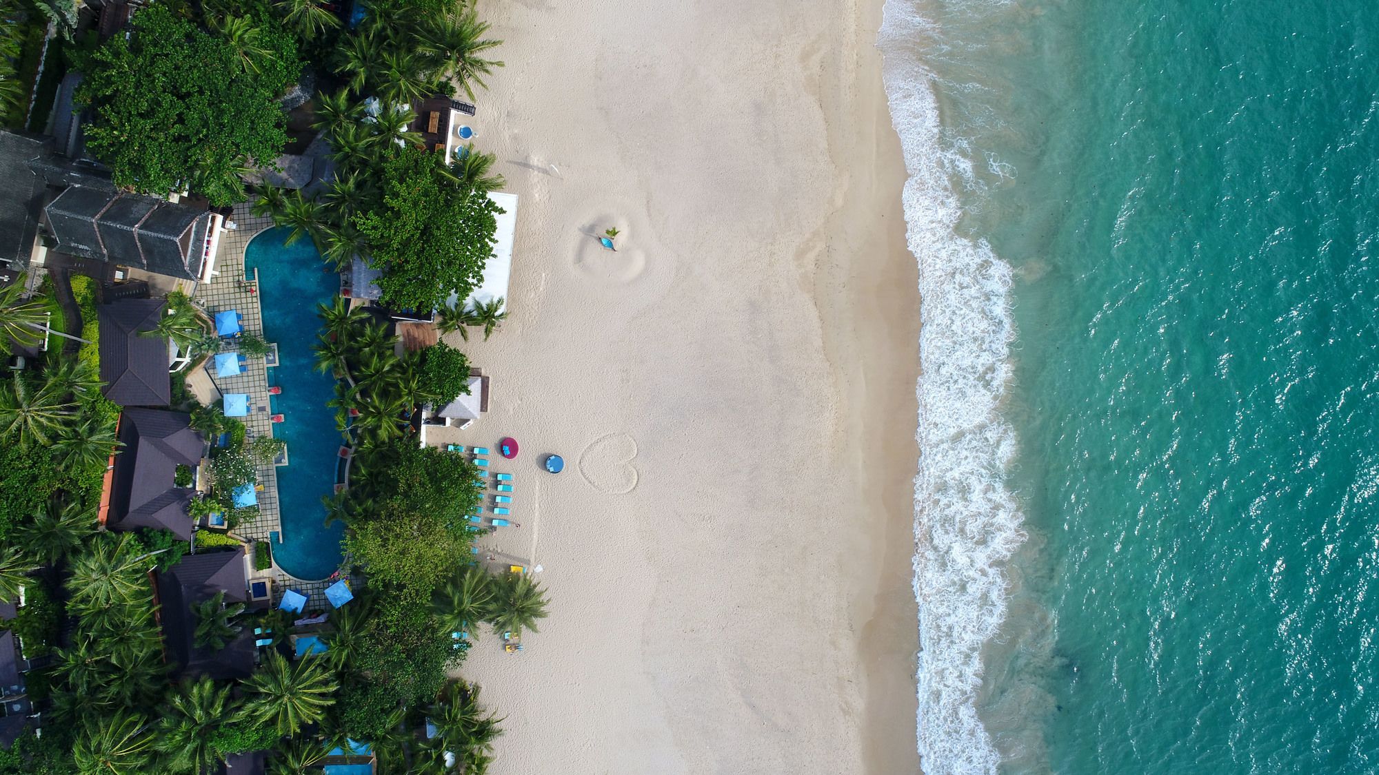 Фото Andaman White Beach Resort