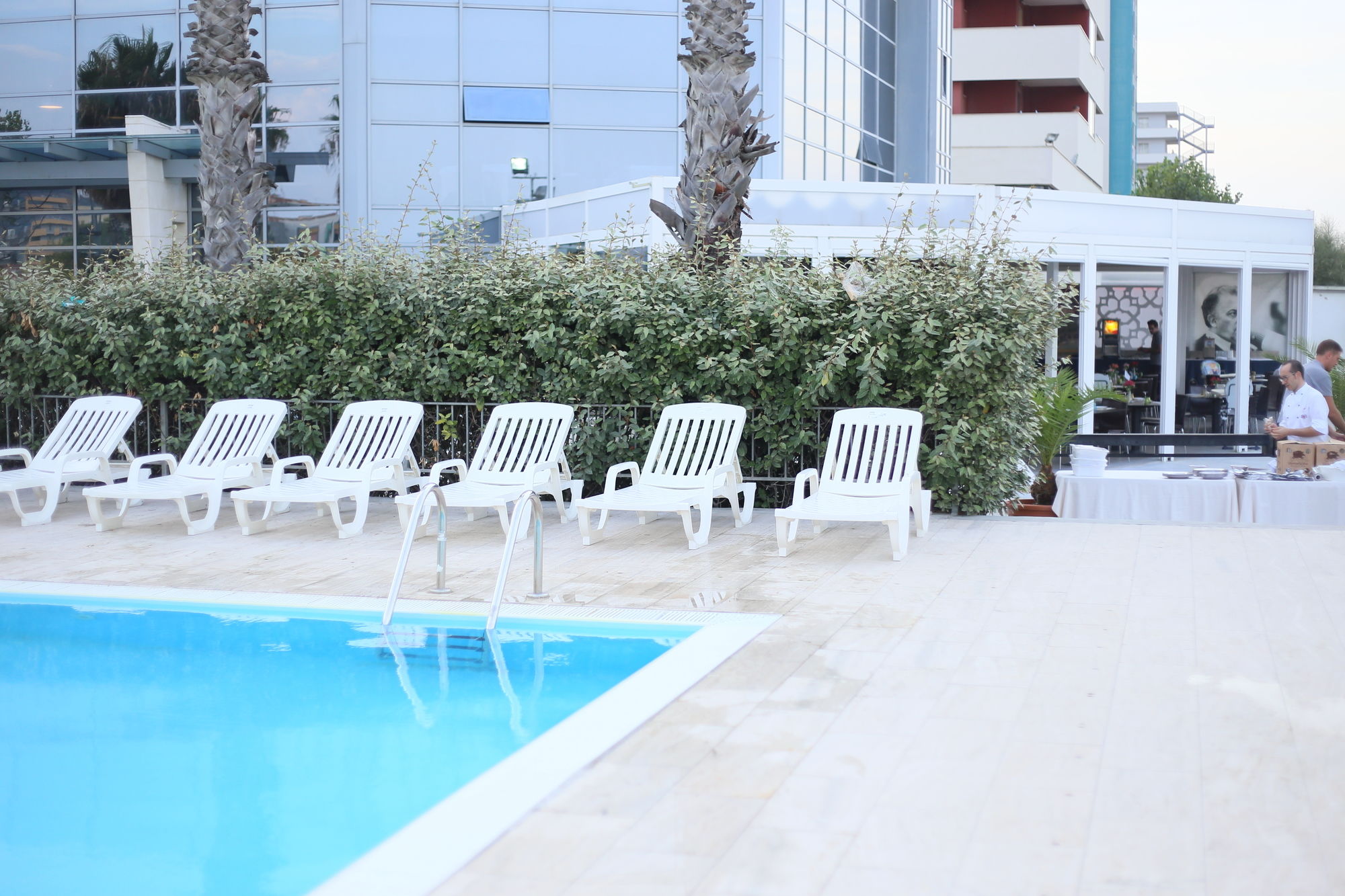 Фото Sea Lion Hotel