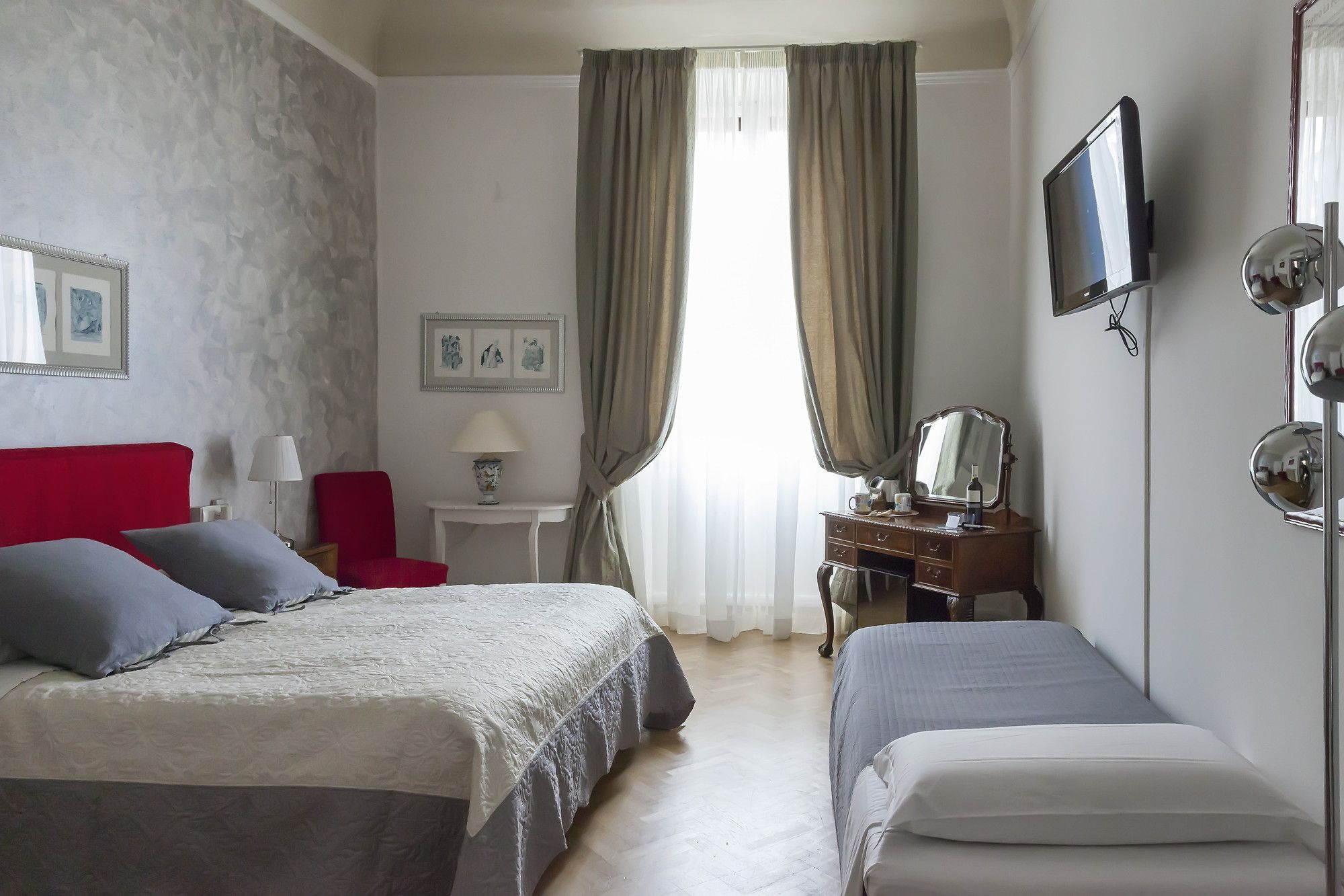 Фото 32819784332