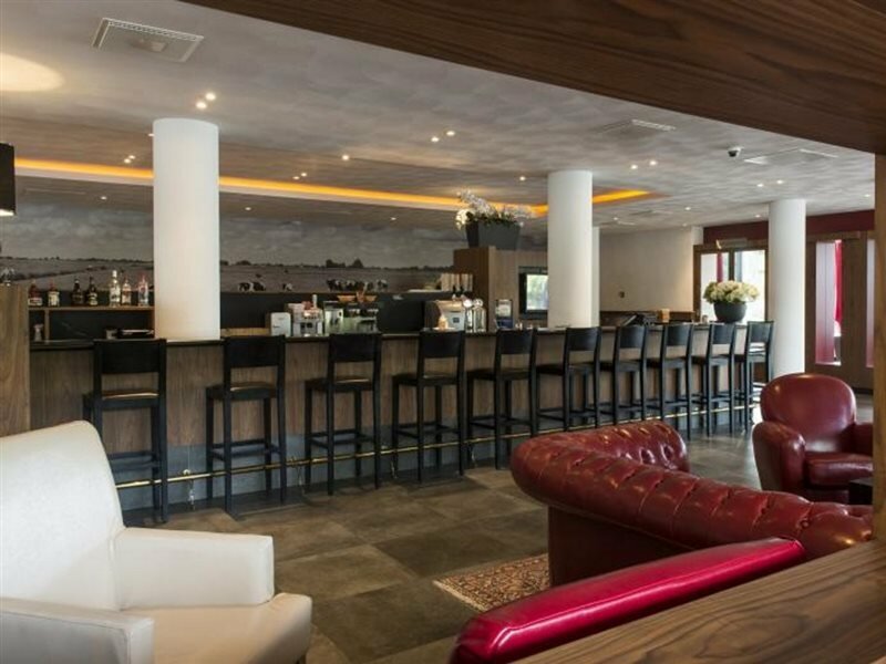 Фото Bastion Hotel Den Haag Rijswijk