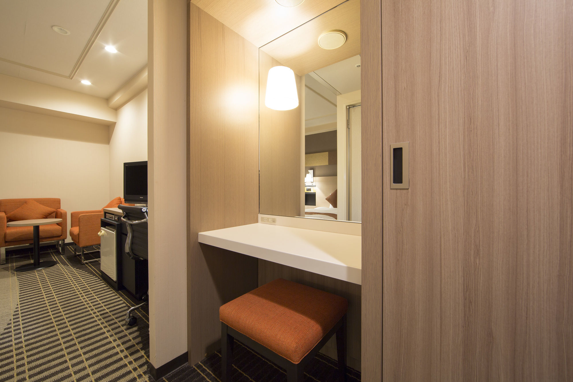 Фото Meitetsu New Grand Hotel