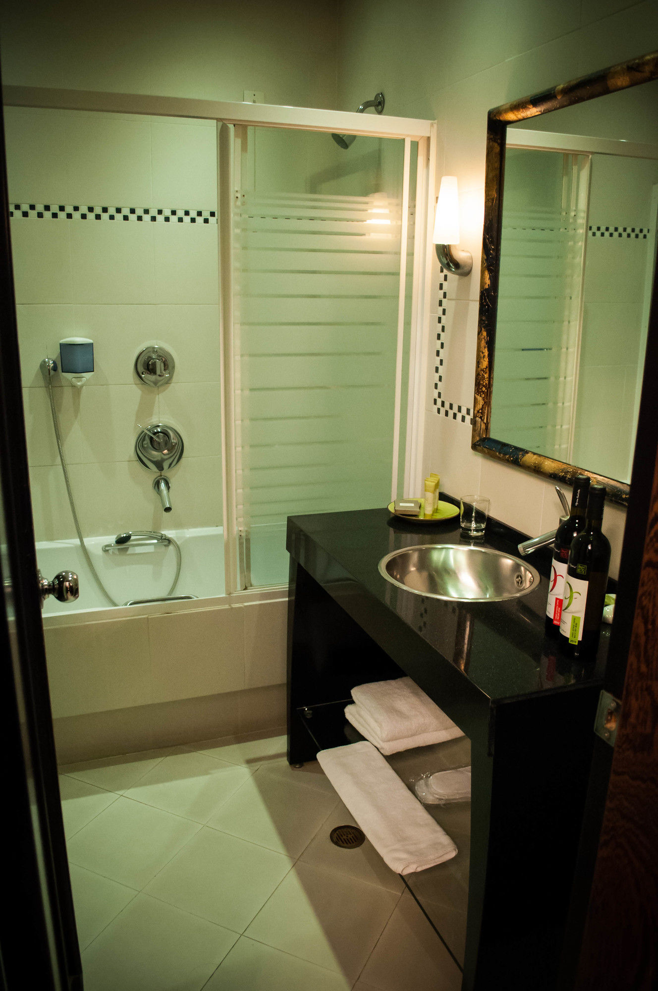 Фото Andromeda Hotel Thessaloniki