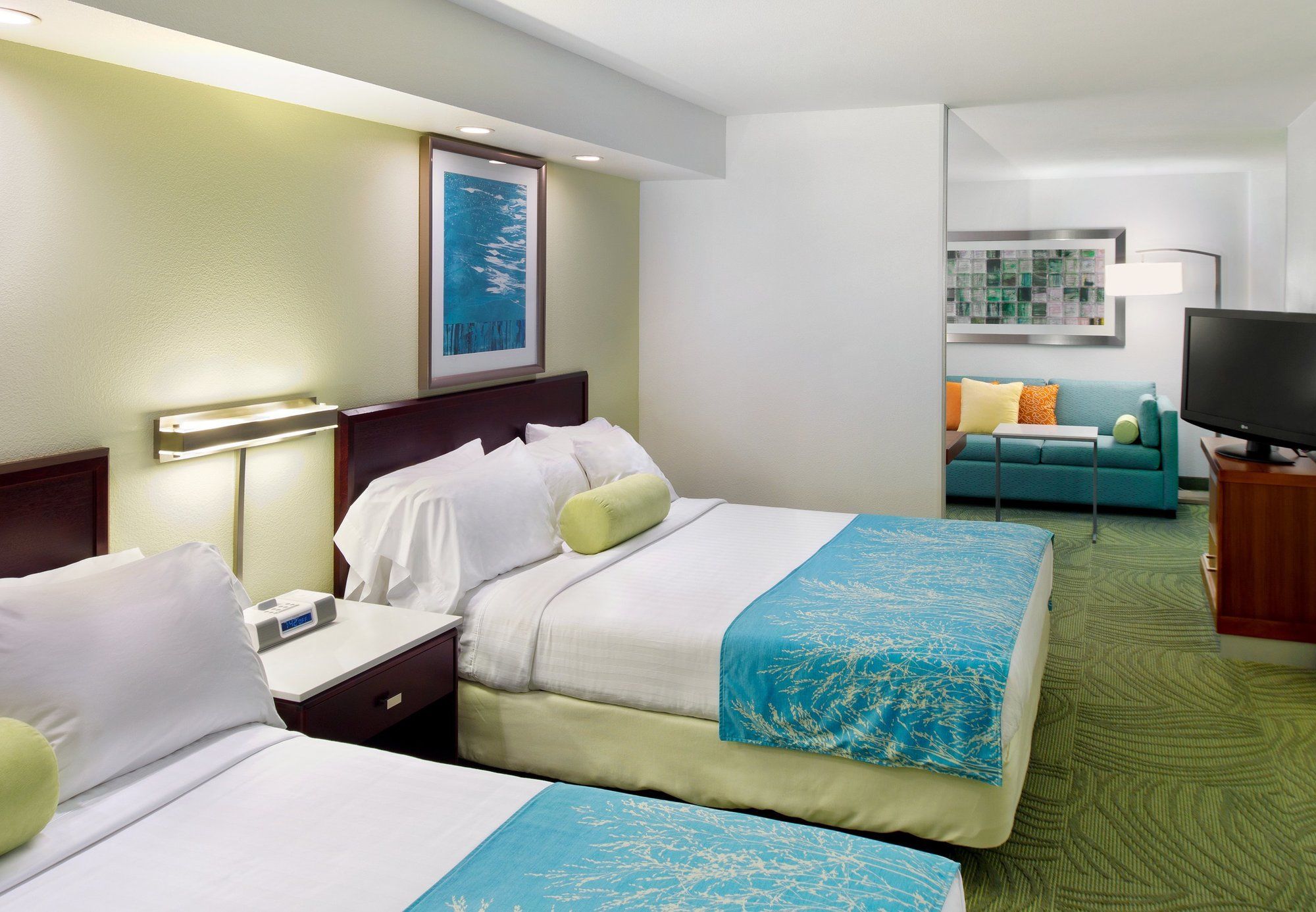 Фото отеля 2