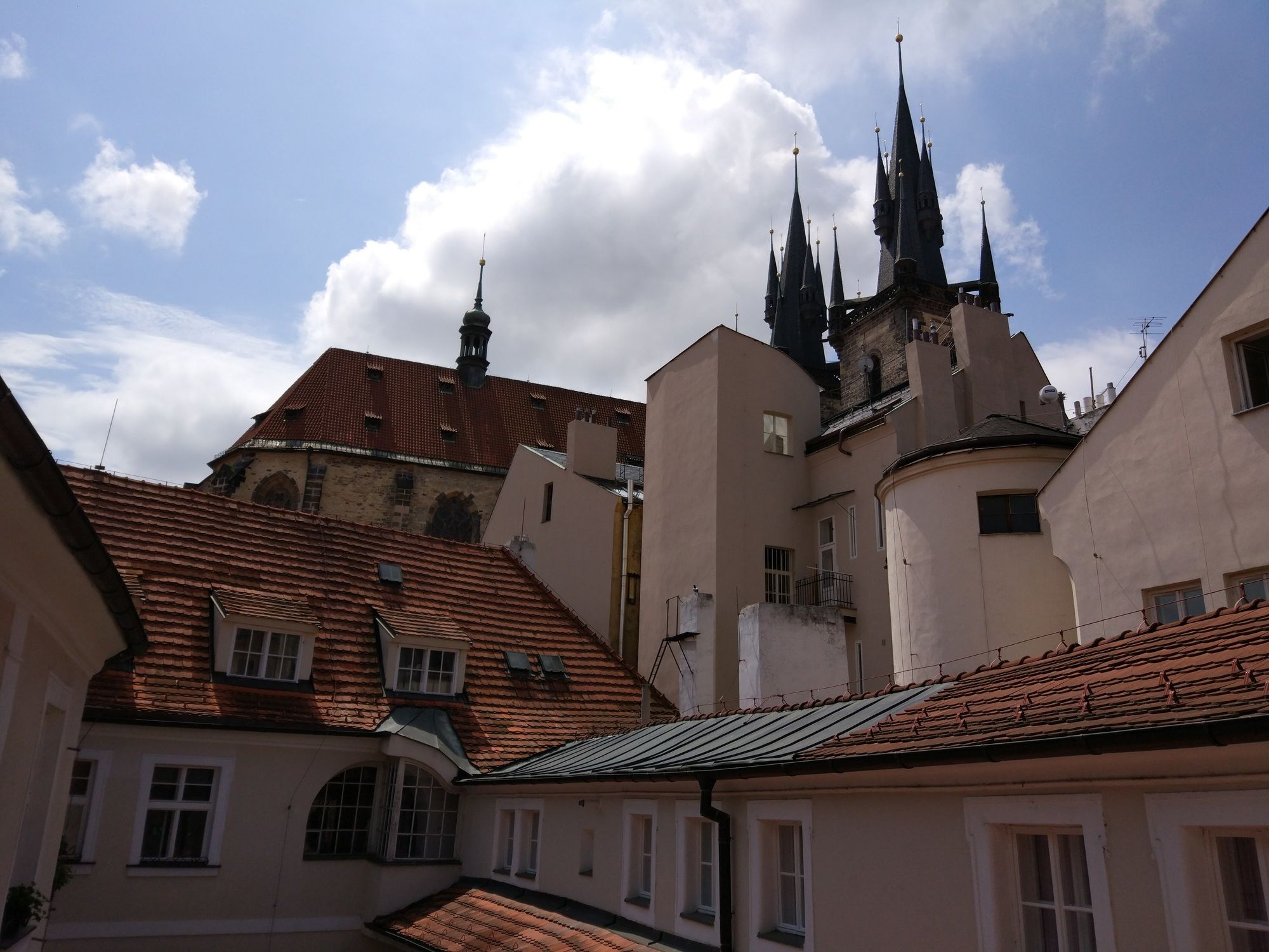 Фото Apartments Tynska 7