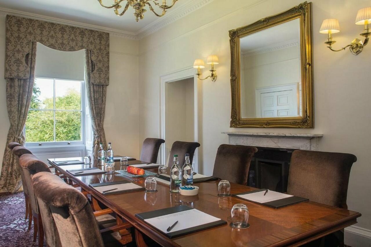 Фото Bailbrook House Hand Picked