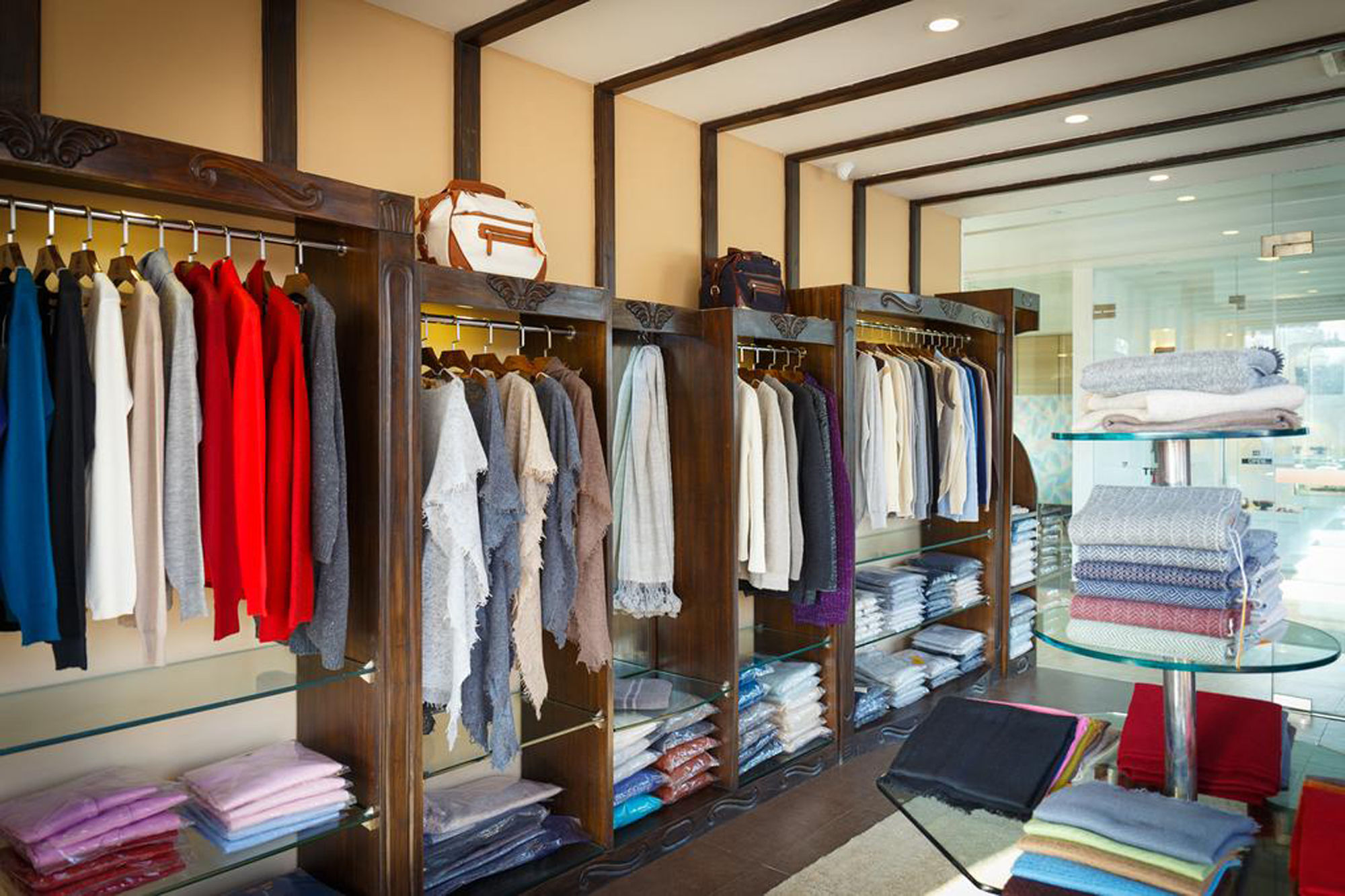 Фото Hotel Ambassador by Ace Hotels