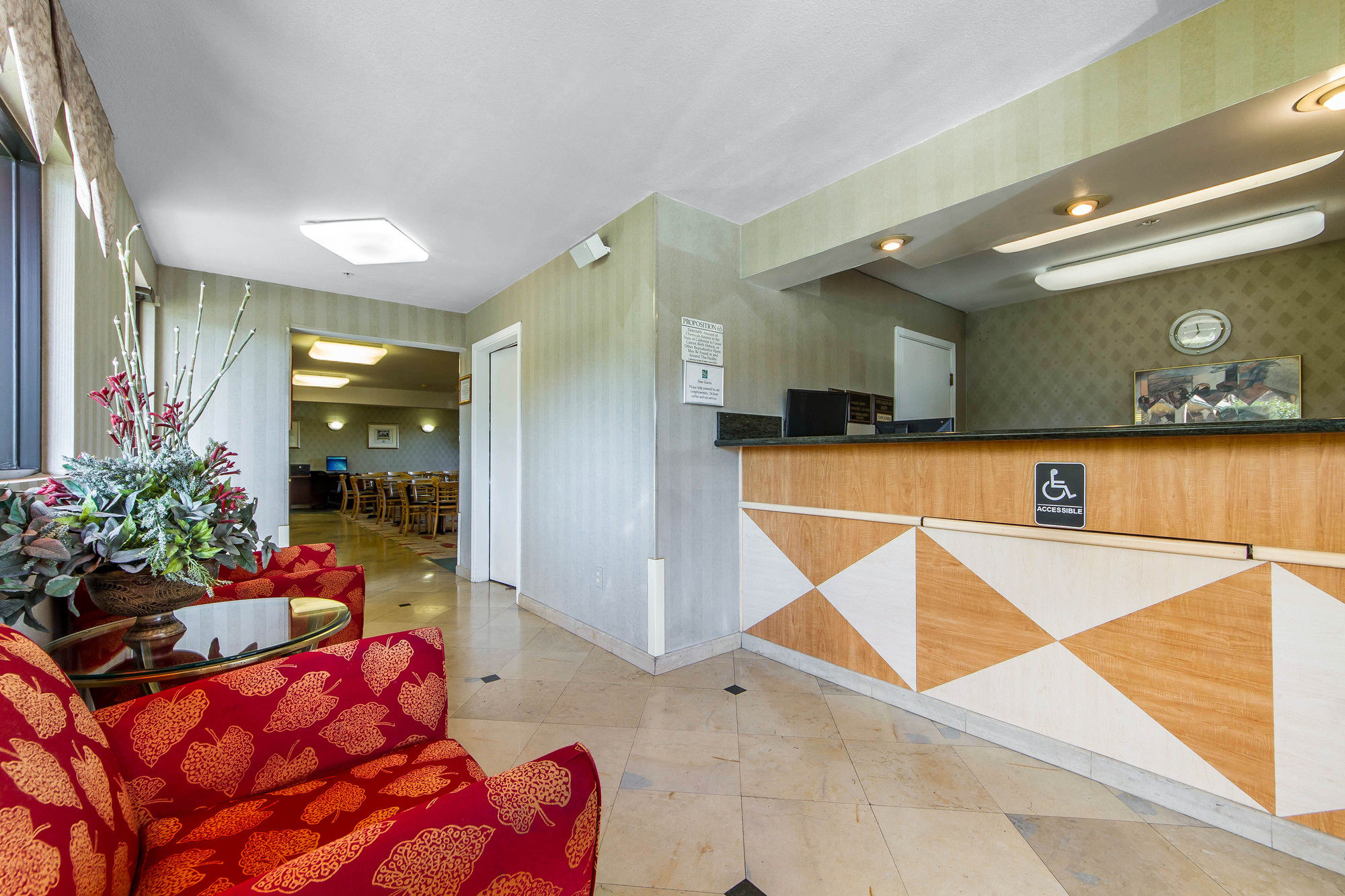 Фото Quality Inn Oakland Airport