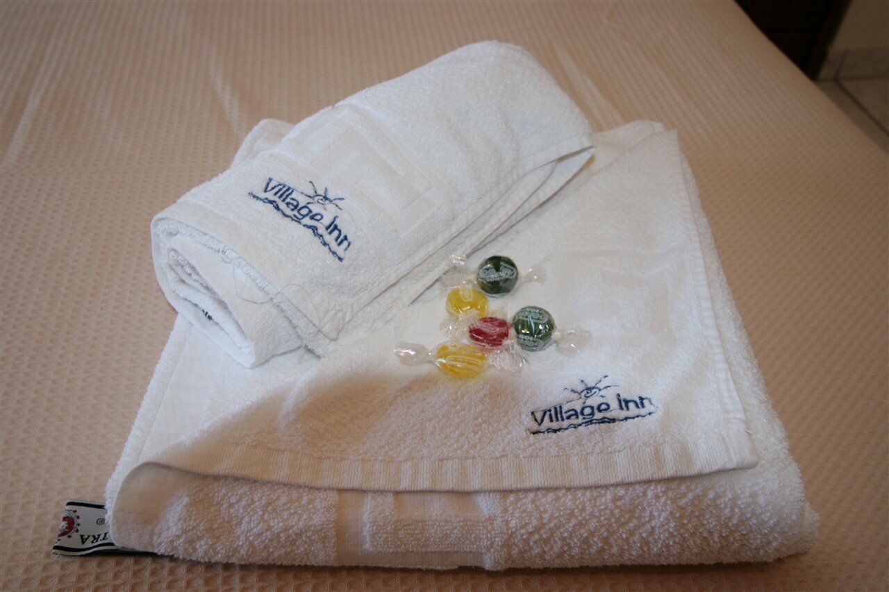 Фото Village Inn Studios & Family Apartments