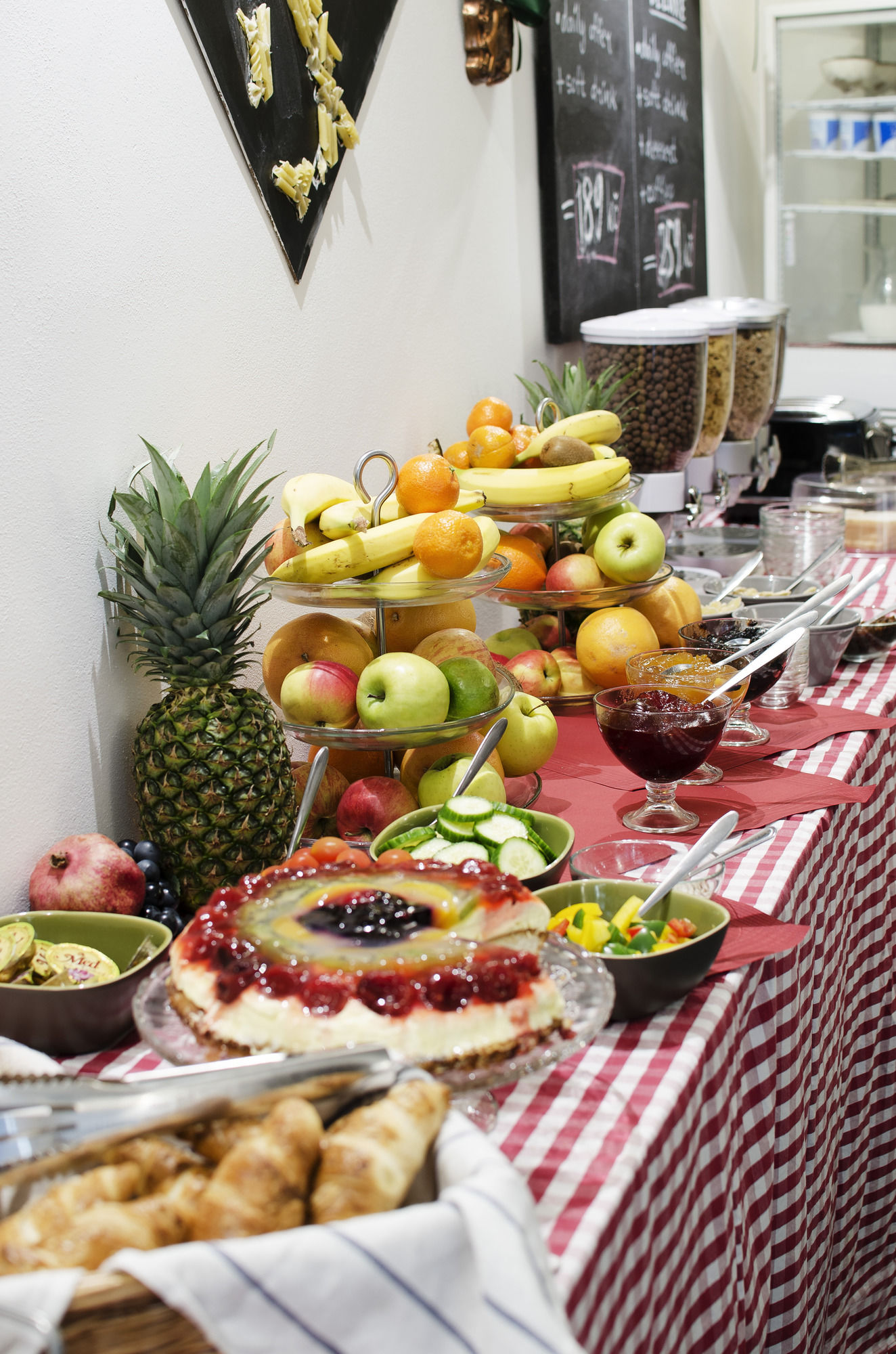 Фото Dolce Vita Suites Hotel