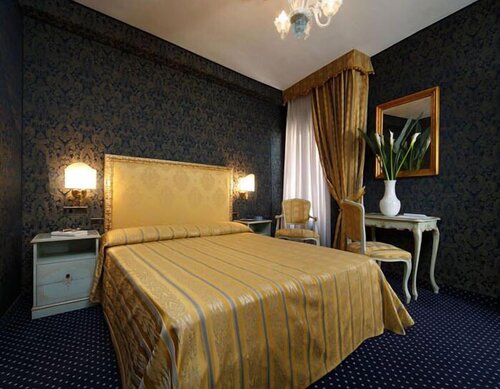 Гостиница Hotel Castello в Венеции