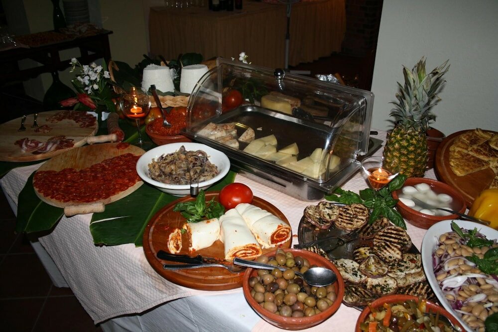 Фото Residence Hotel La Taverna