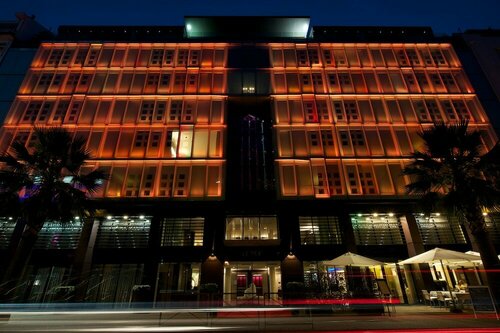 Внешний вид отеля Le Rex Hotel в Тарбе, фото 1