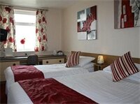 Фото The Blenheim Mount Hotel