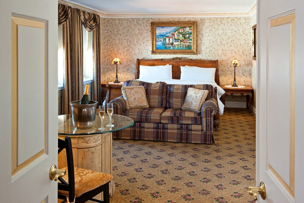 Фото Dorymans Oceanfront Inn