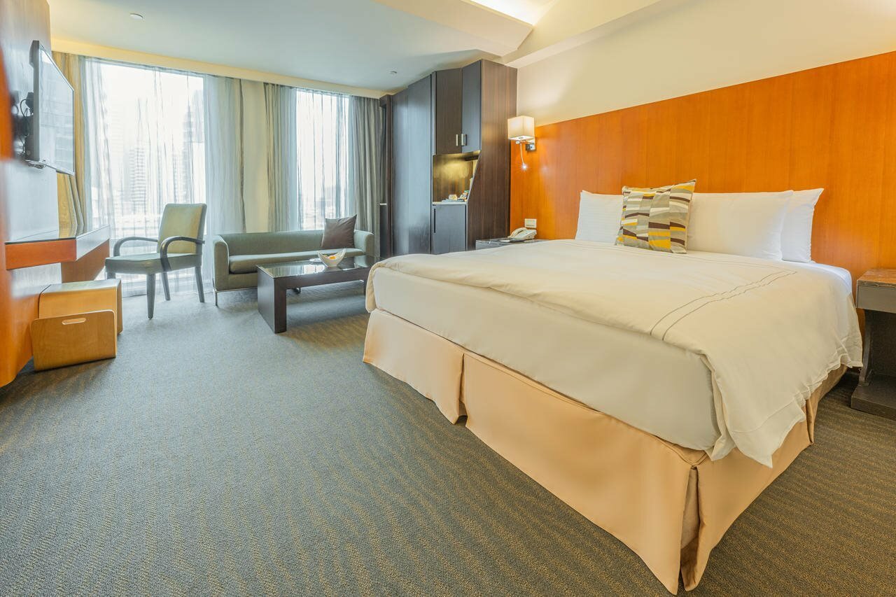 Фото Check inn Select Taichung Dadun