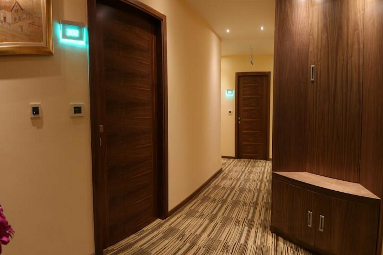 Фото Hotel Bistrik City Center