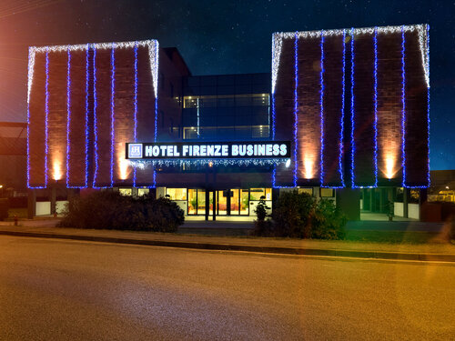 Гостиница IH Hotels Firenze Business