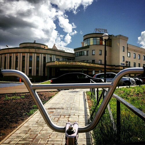 Внешний вид отеля Премьер в Набережных Челнах, фото 5