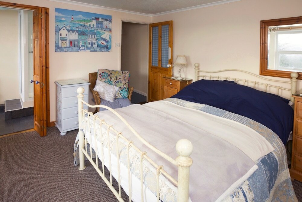 Фото Vine Cottage - B&b