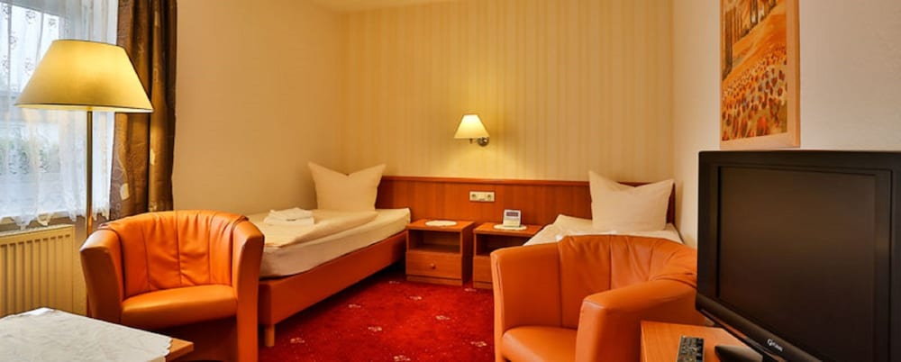 Фото Hotel & Pension Villa Camenz