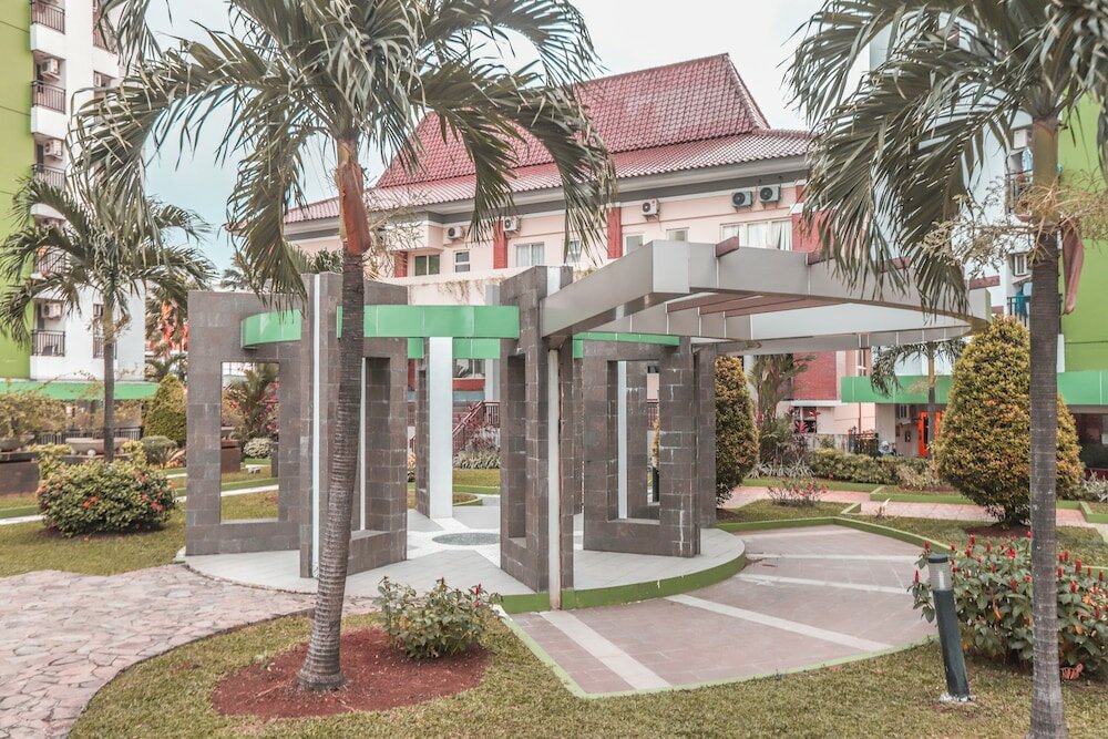 Фото отеля 2