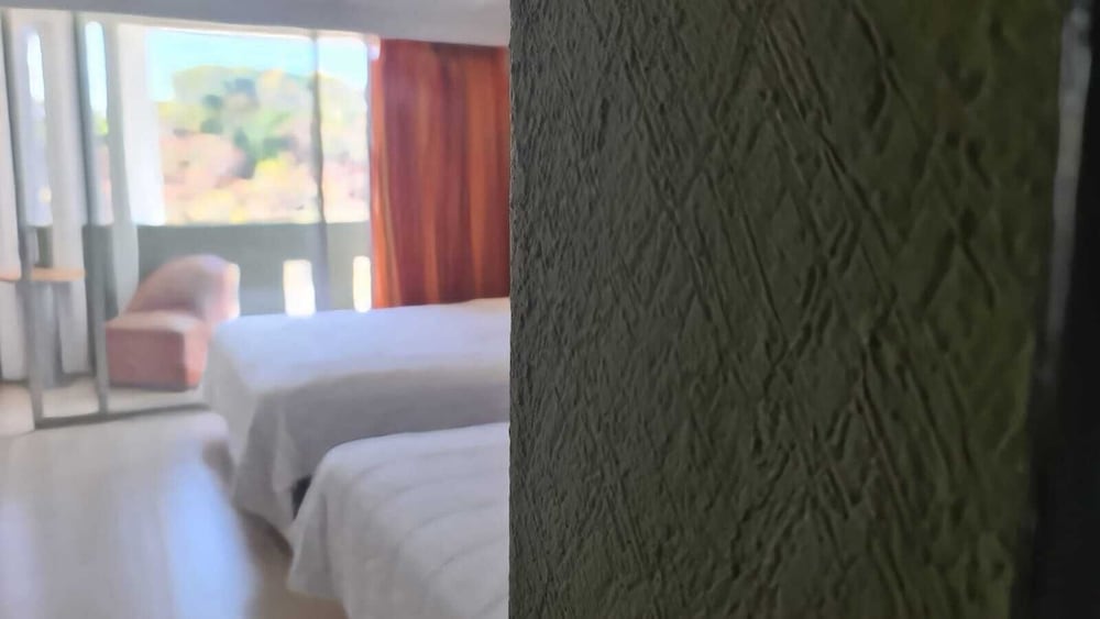 Фото Hotel Borda Cuernavaca