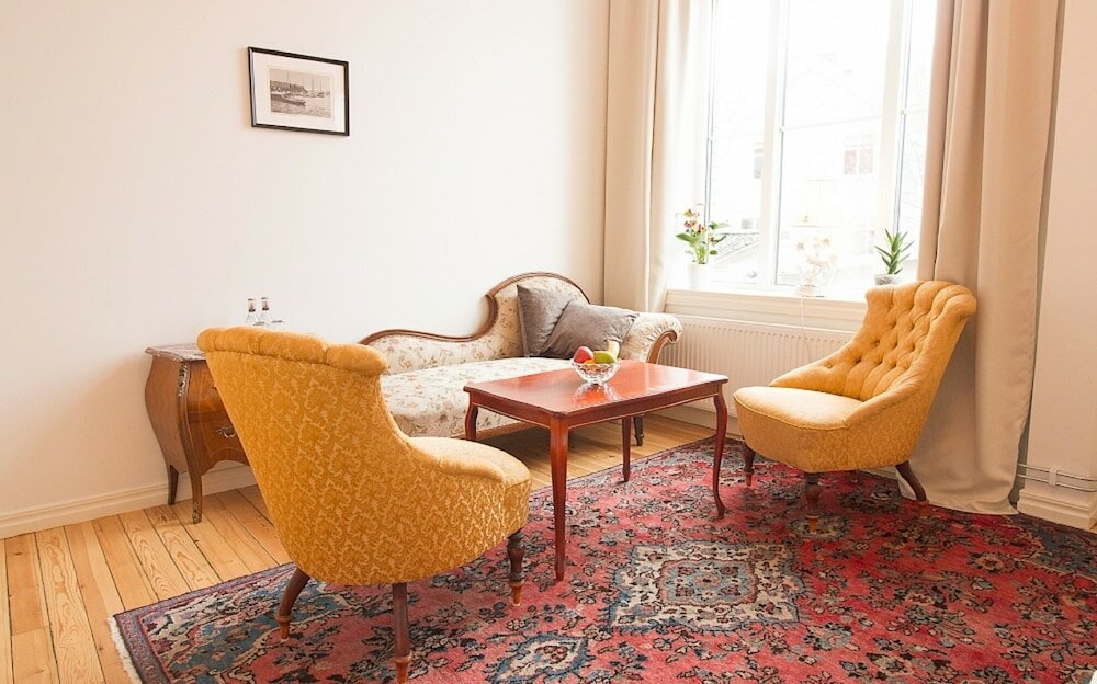 Фото Lysekil City Rooms and Apartments