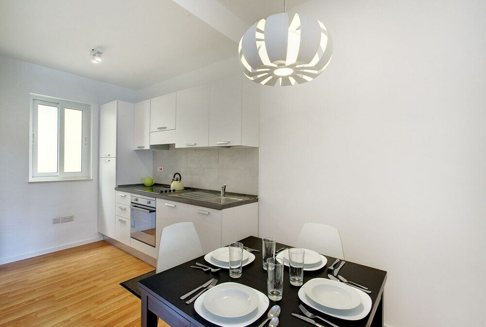 Фото Modern Apartment With Stunning Seaviews