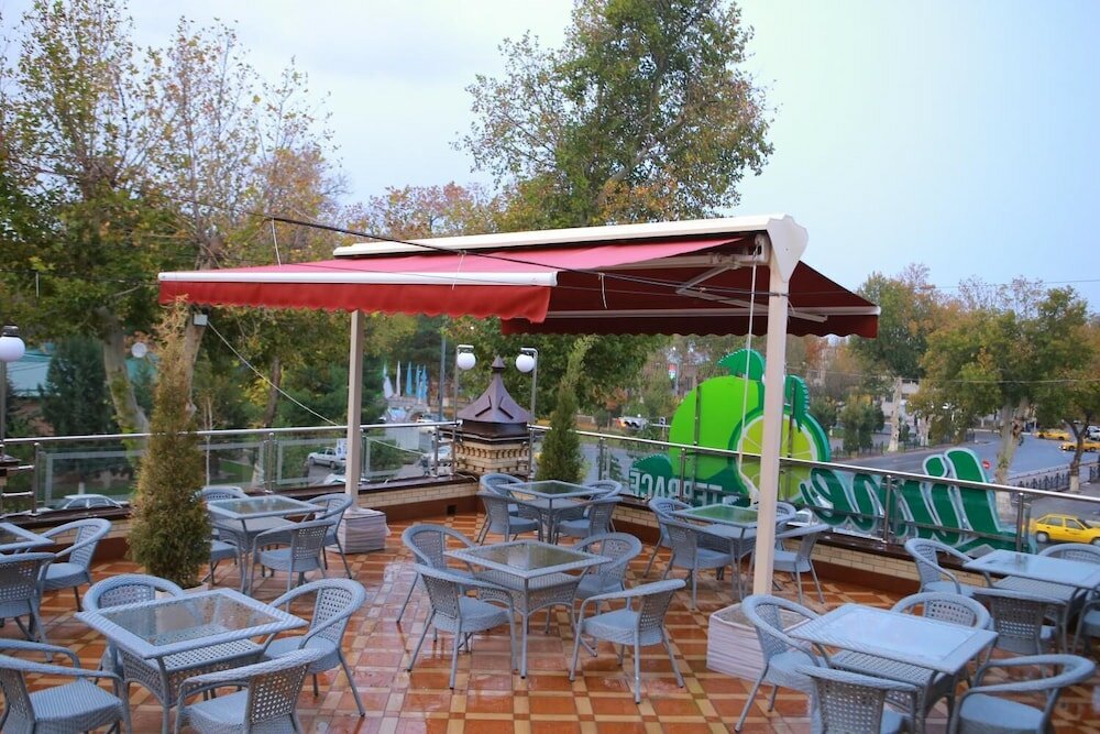 Фото  Boulevard Palace Hotel