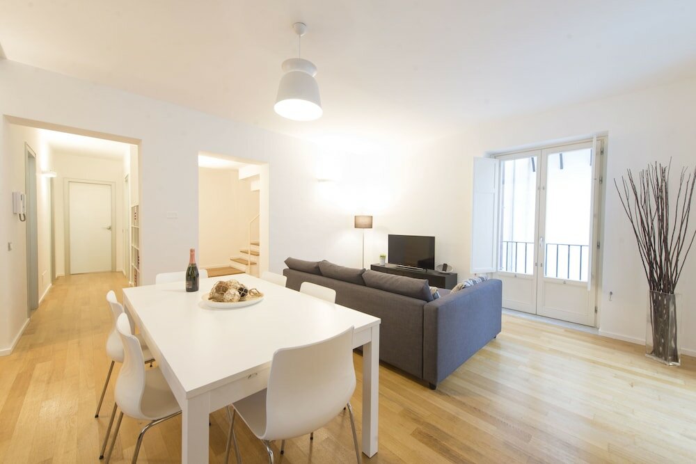 Фото Maqueda Apartments by Wonderful Italy