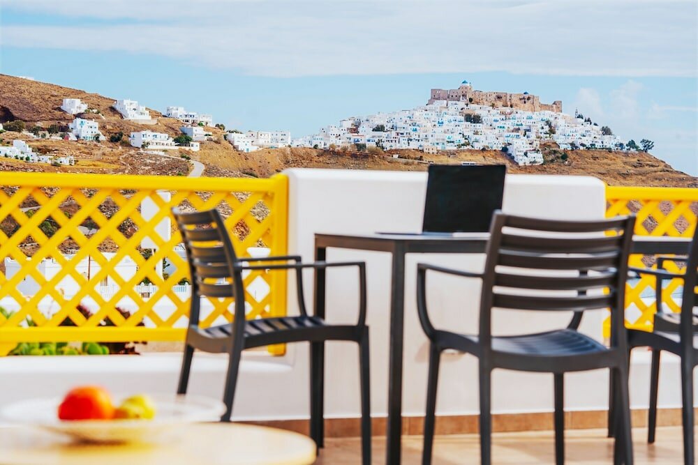 Фото Aelia Apartments & Suites