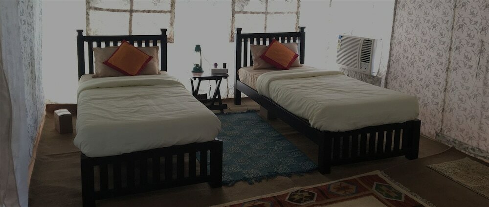 Фото Swachh Room