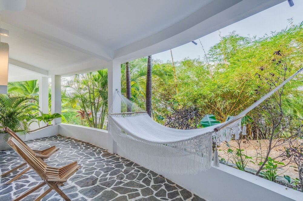 Фото Nosara Beach Hotel