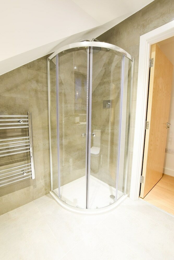 Фото Roomspace Apartments -Kirk Court