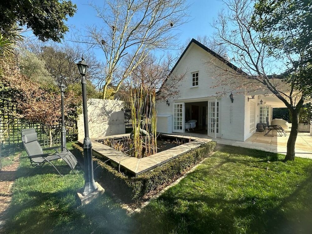 Фото Oxford Healthcare Retreat