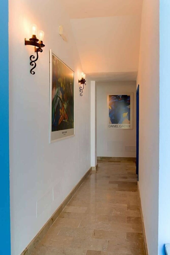 Фото Hostal Sahaba Zahora